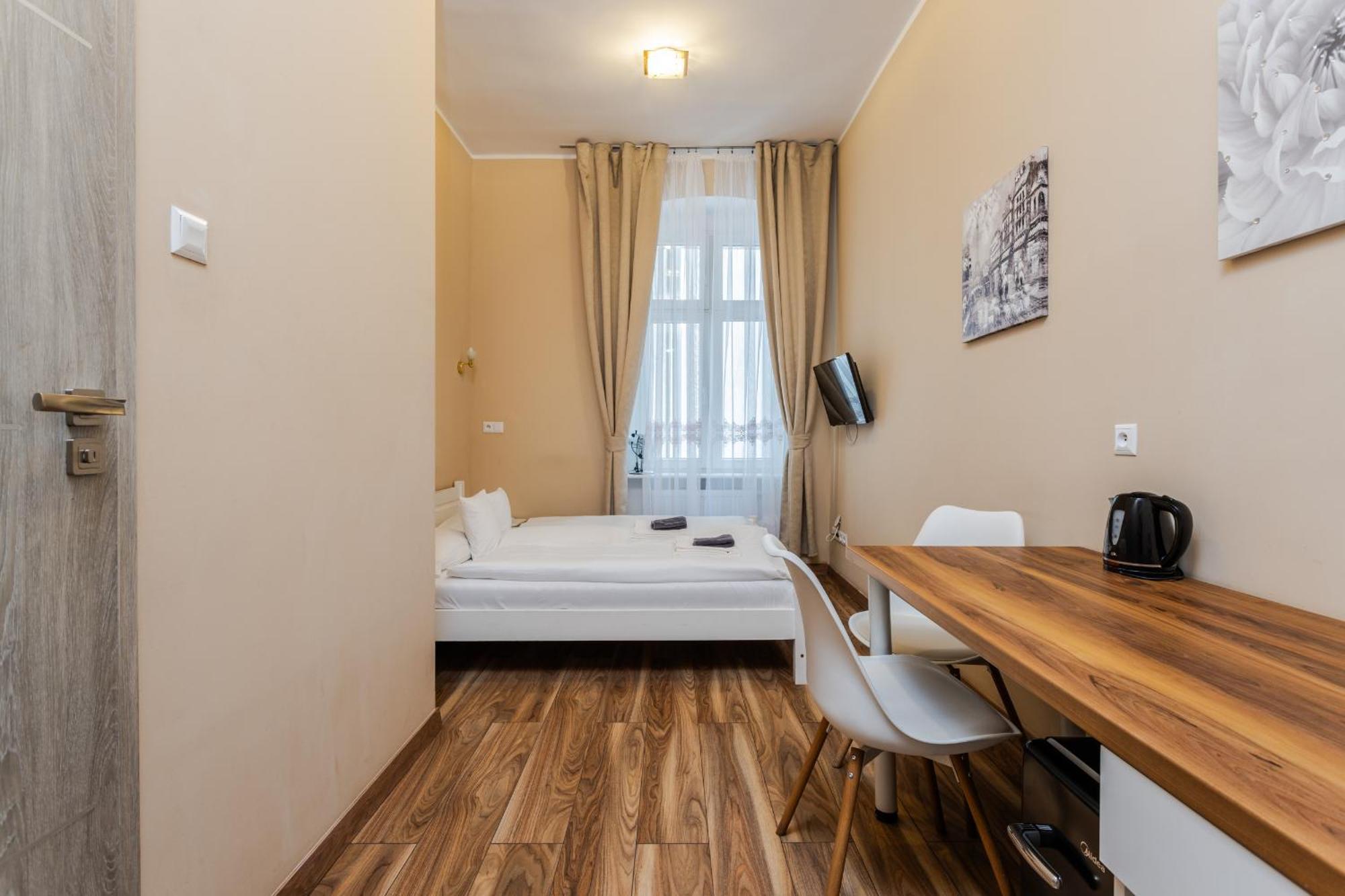 Functional And Comfortable Very Berry In By Renters Apartamento *