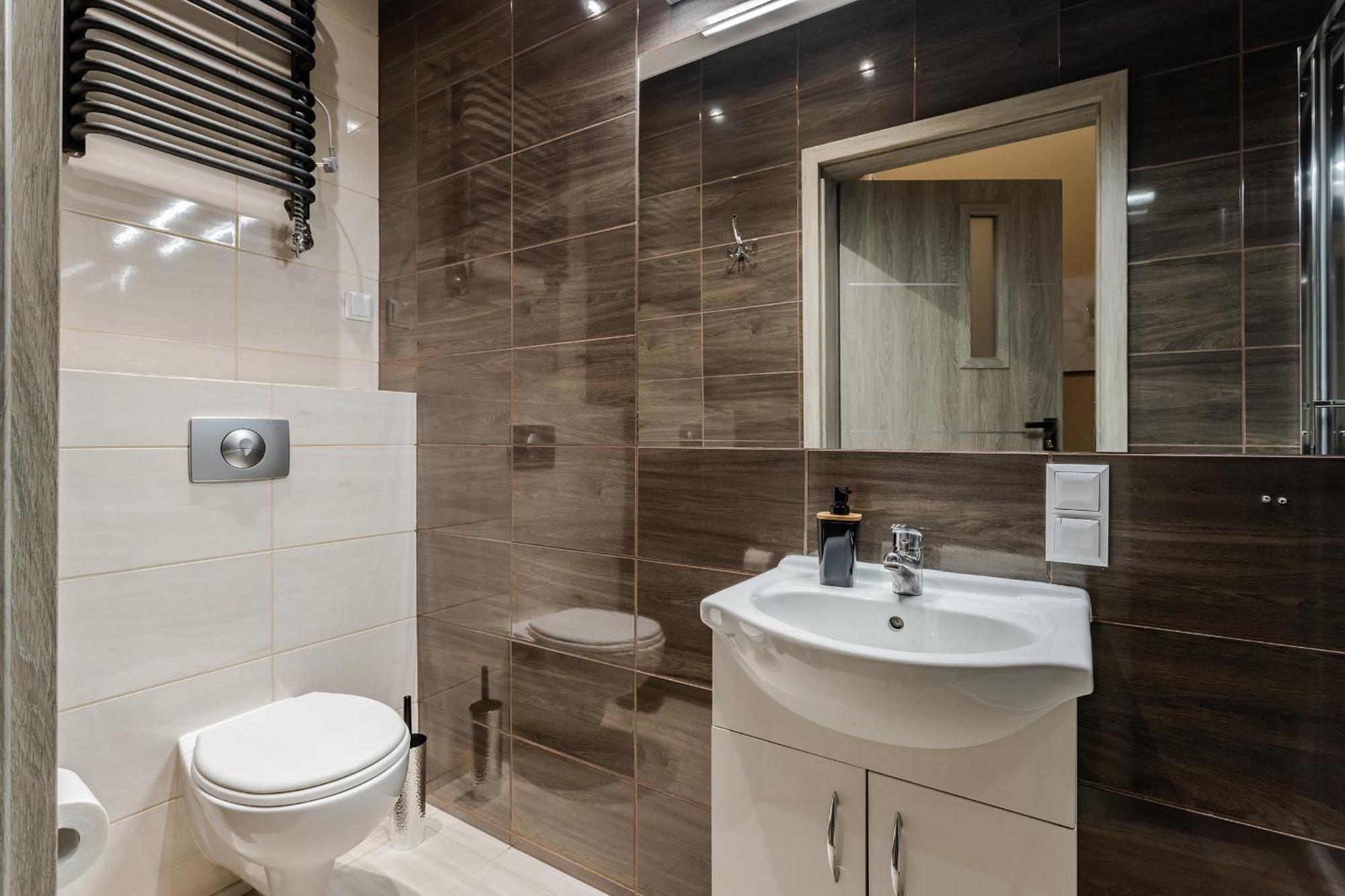 Functional And Comfortable Very Berry In By Renters *