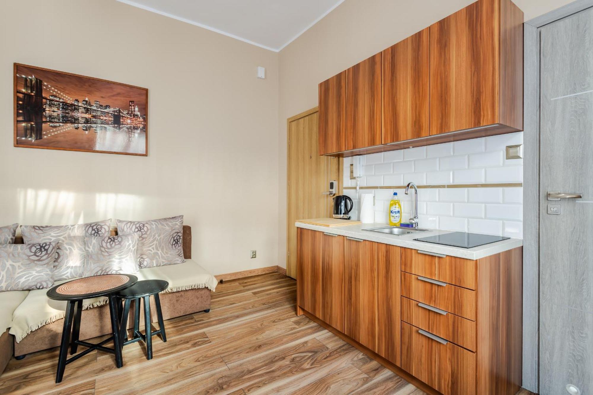 Functional And Comfortable Very Berry In By Renters