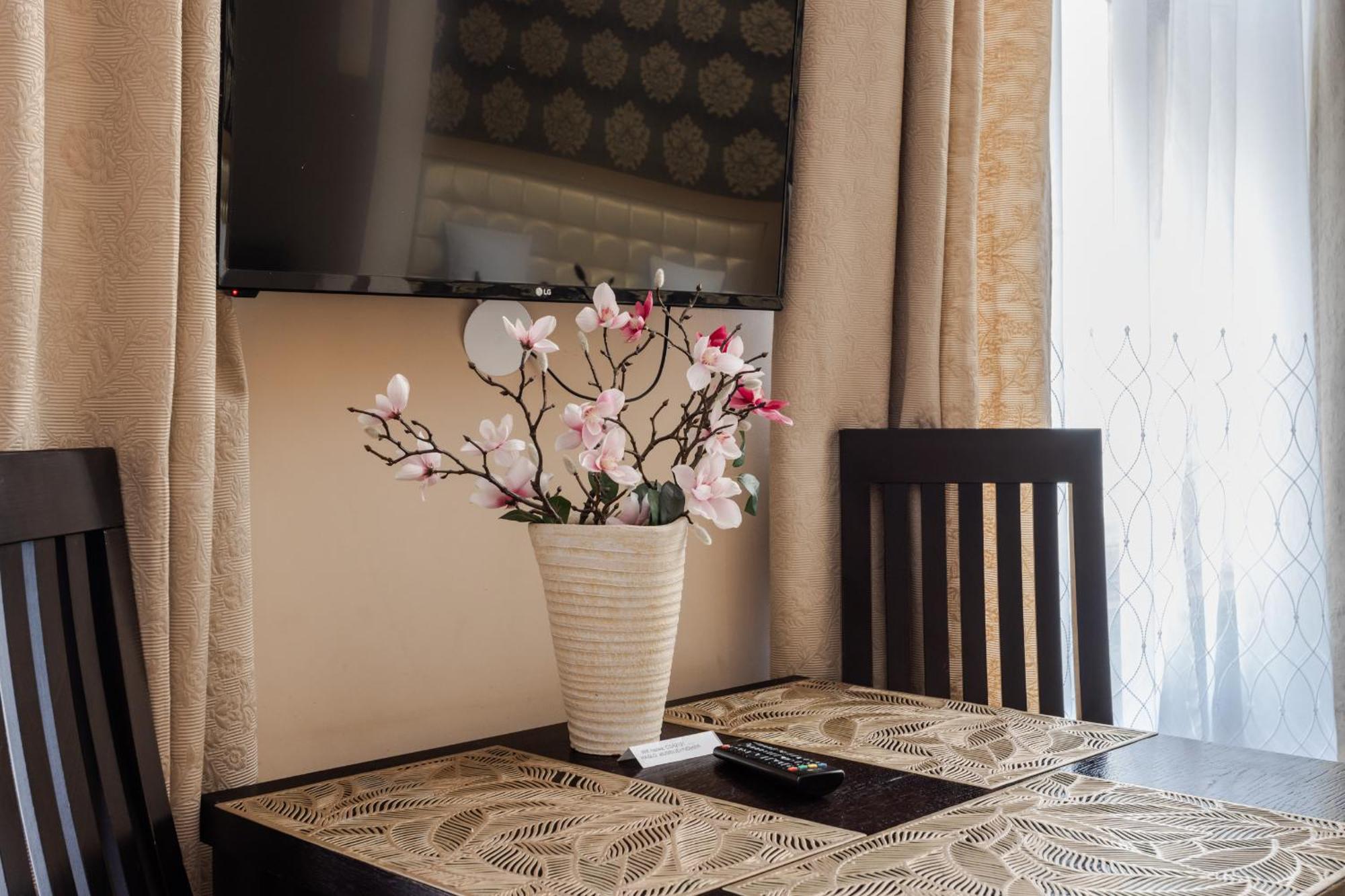 Apartamento Functional And Comfortable Very Berry In By Renters
